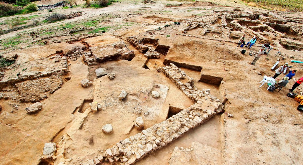 Tall el-Hammam, Middle Bronze Age inner gatehouses. Photo courtesy Steven Collins. 