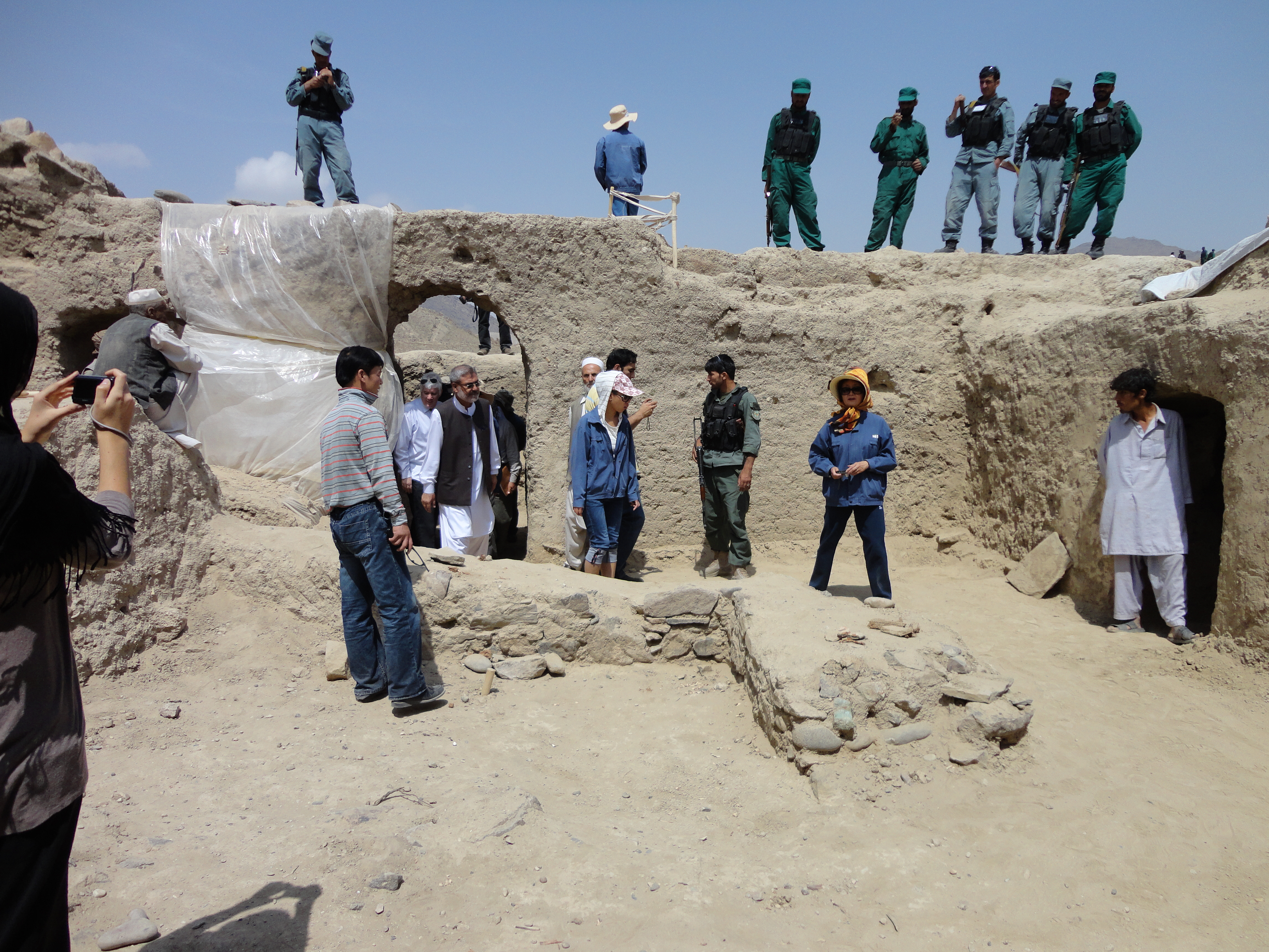 Deputy Minster of Mines Nassir Durani visiting Mes Aynak. Photo courtesy Hans Curvers.