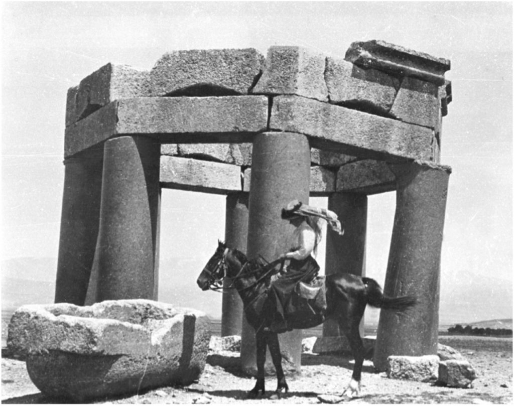 Gertrude Bell at Kubbet Duris, Baalbek Lebanon, June 1900. Photograph Courtesy of The Gertrude Bell Archives, Newcastle University.